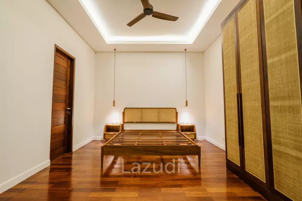 Luxury Bali Villa with Merbau Wood Finishes for Sale in Sanur