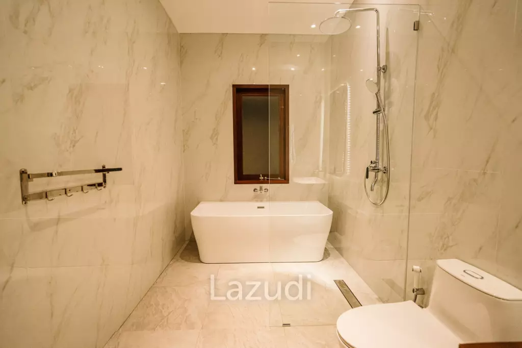 Luxury Bali Villa with Merbau Wood Finishes for Sale in Sanur
