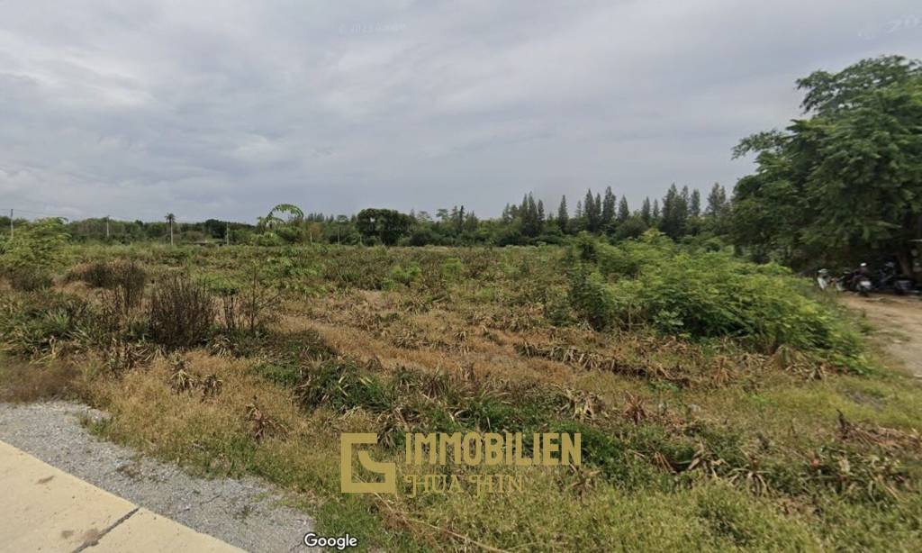 Hin Lek Fai : Prime 19.82 Rai Land Plot Close To By Pass