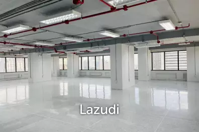 Office Space for rent in Surawong