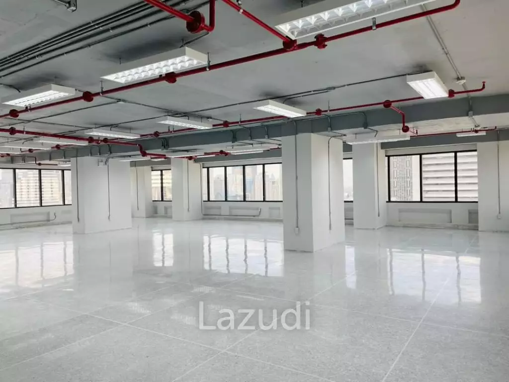 Office Space for rent in Surawong