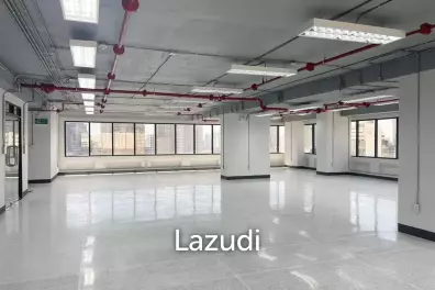 Office Space for rent in Surawong