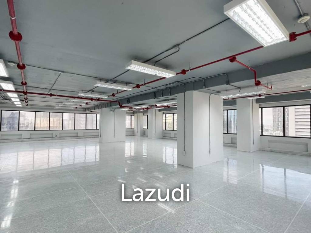 Office Space for rent in Surawong