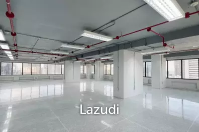 Office Space for rent in Surawong