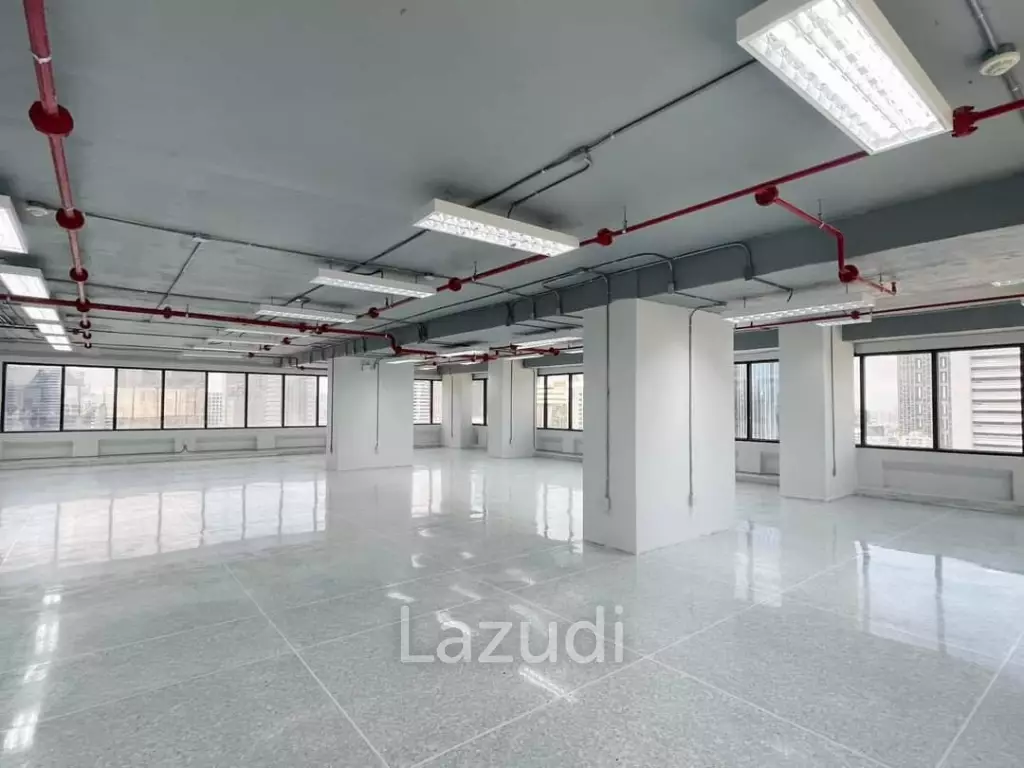 Office Space for rent in Surawong