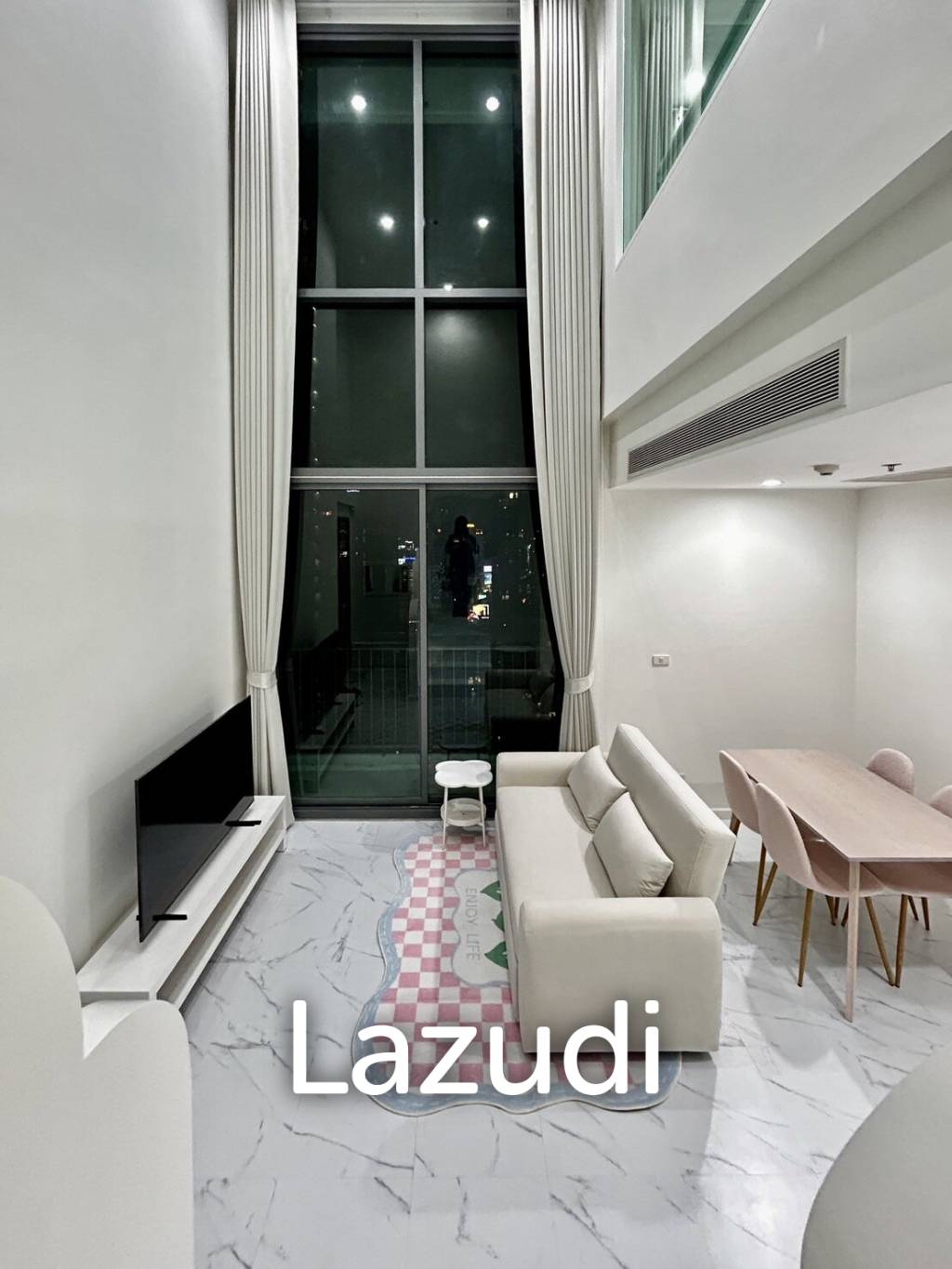 2 bedroom 2 bathroom 76 SQ.M Pyne by Sansiri