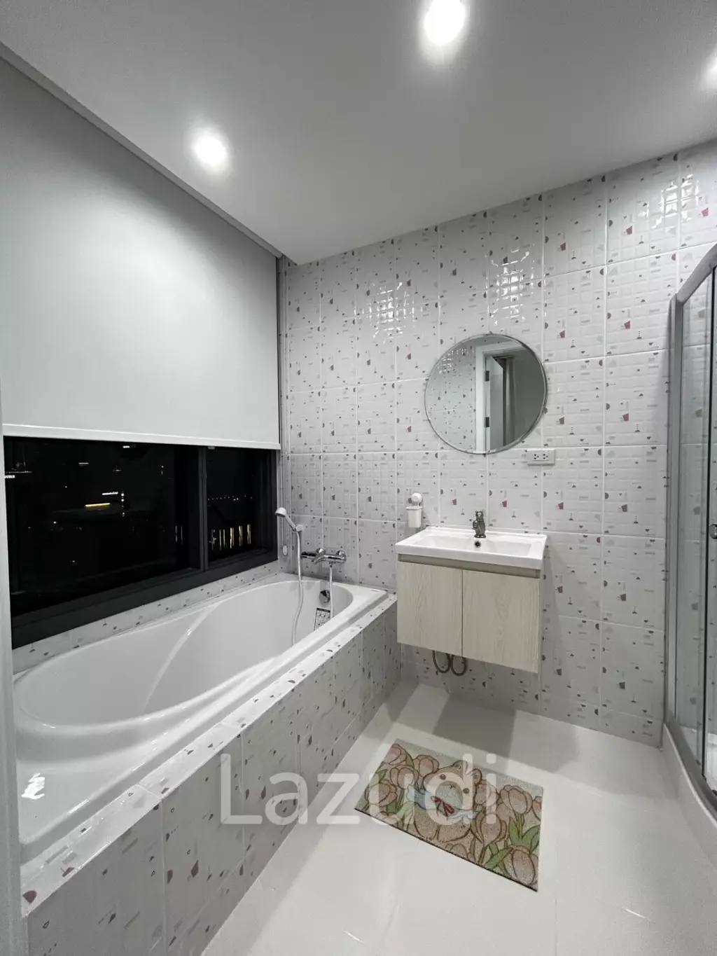 2 bedroom 2 bathroom 76 SQ.M Pyne by Sansiri