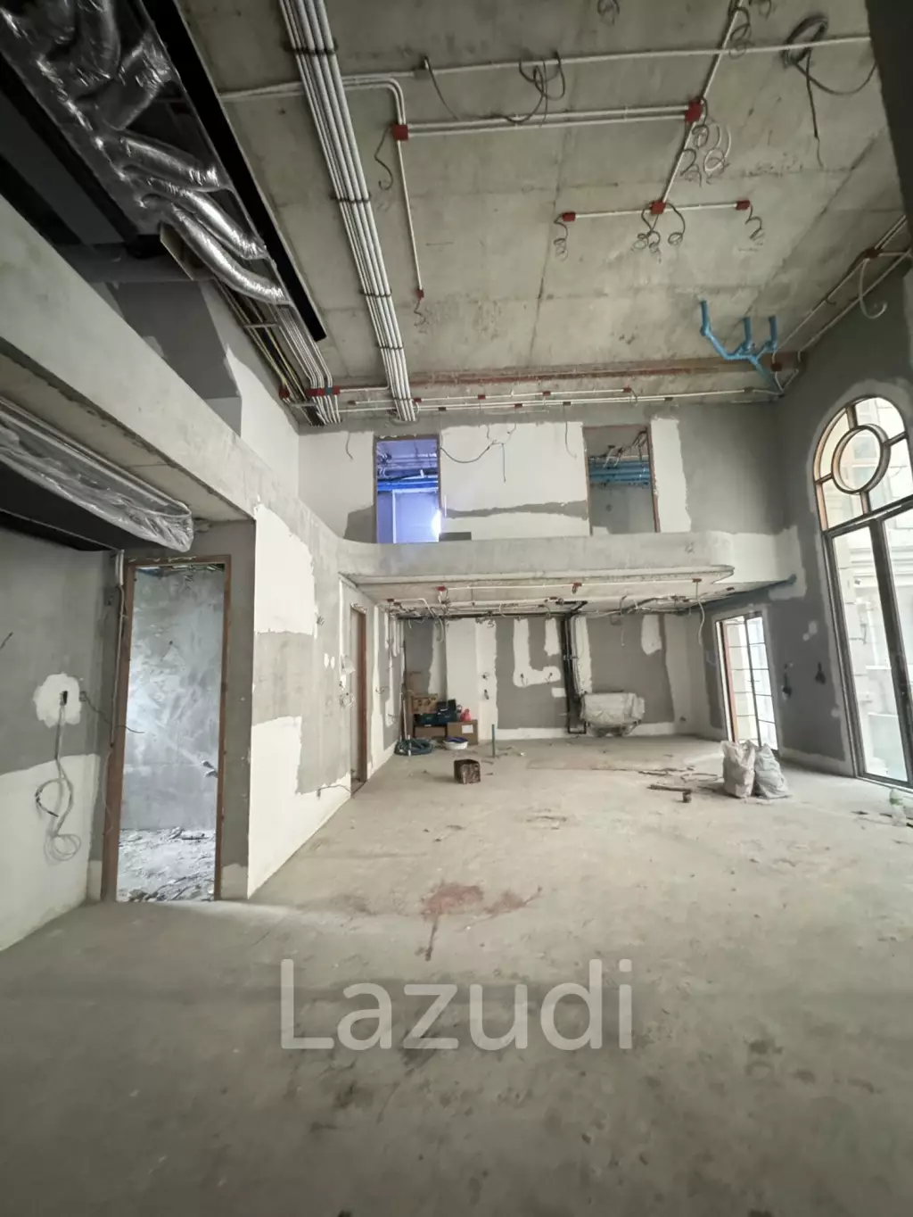 [Bare Shell] 4 Bed 4 Bath 864 SQ.M Casa Ekkamai 28