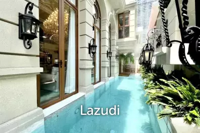 4 Bed 4 Bath 864 SQ.M Casa Ekkamai 28