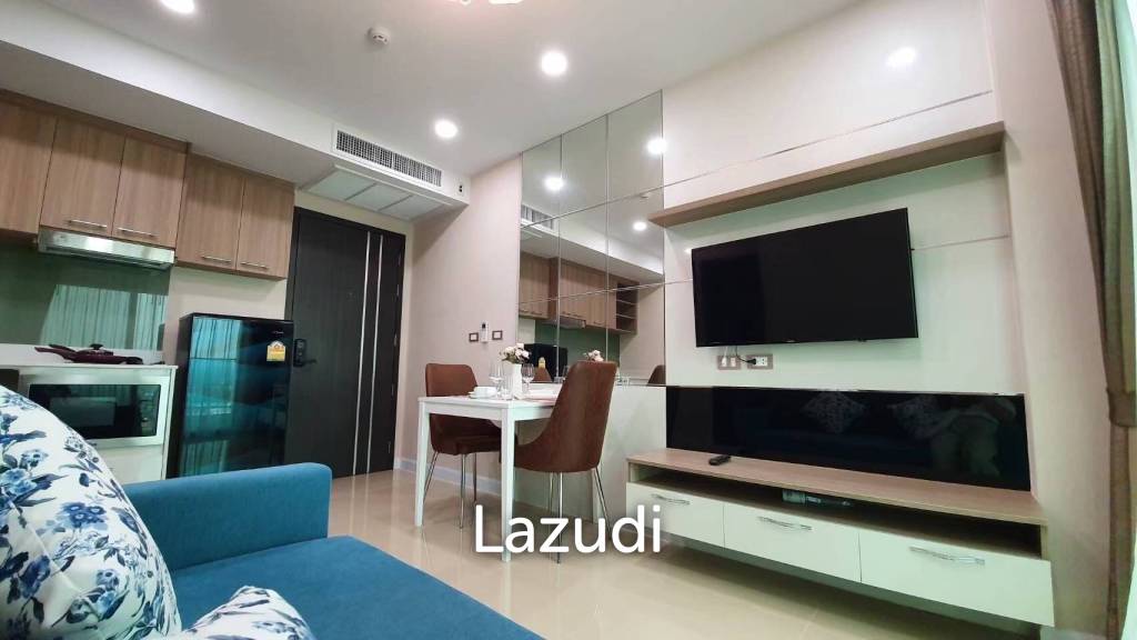 1 Bed 1 Bath 35 SQ.M. Dusit Grand Condo View