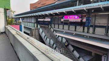 Rooftop Bar Opportunity Overlooking Ekkamai BTS - Located at Boutique Hotel Across Gateway