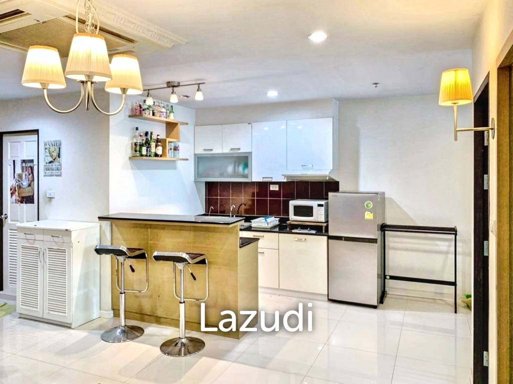 1 Bed 1 Bath 57 SQ.M Sukhumvit Living Town