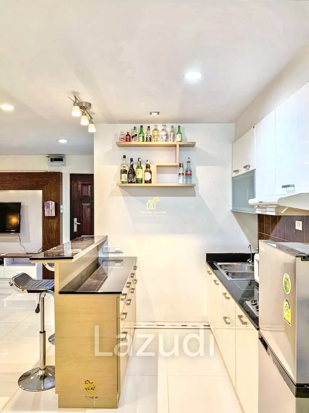 1 Bed 1 Bath 57 SQ.M Sukhumvit Living Town