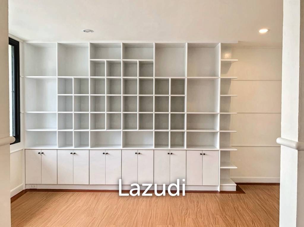 4 Bed 3 Bath Townhouse at Home Place Village