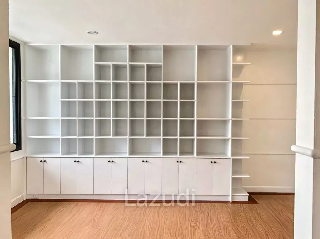 4 Bed 3 Bath Townhouse at Home Place Village