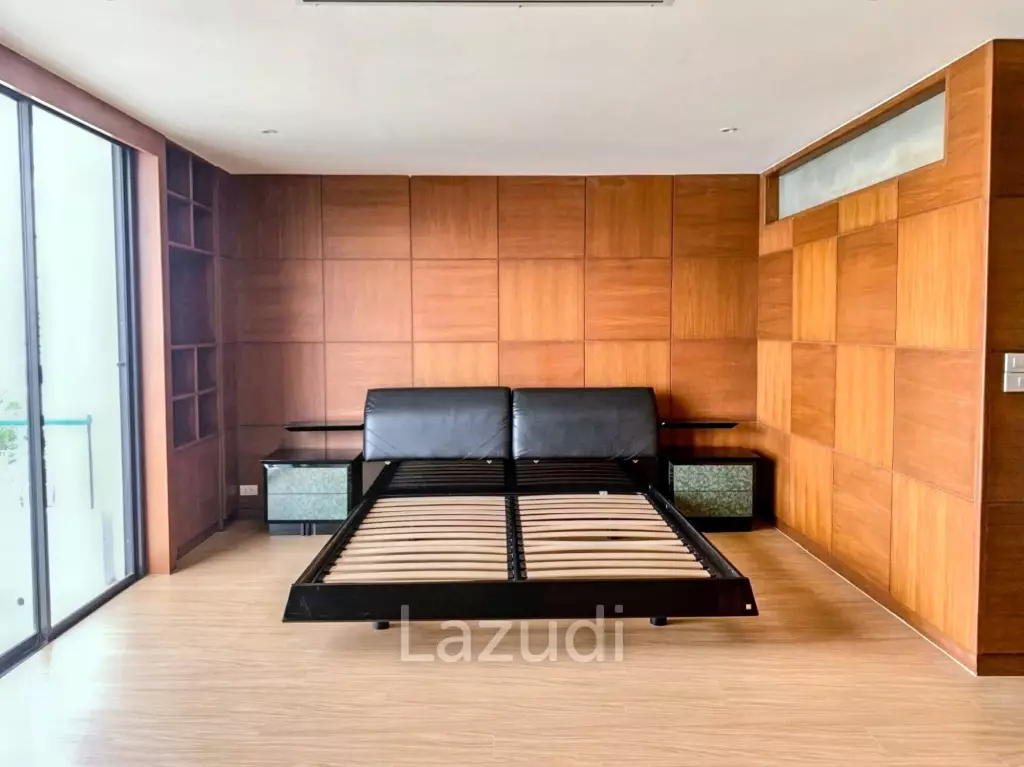 4 Bed 3 Bath Townhouse at Home Place Village