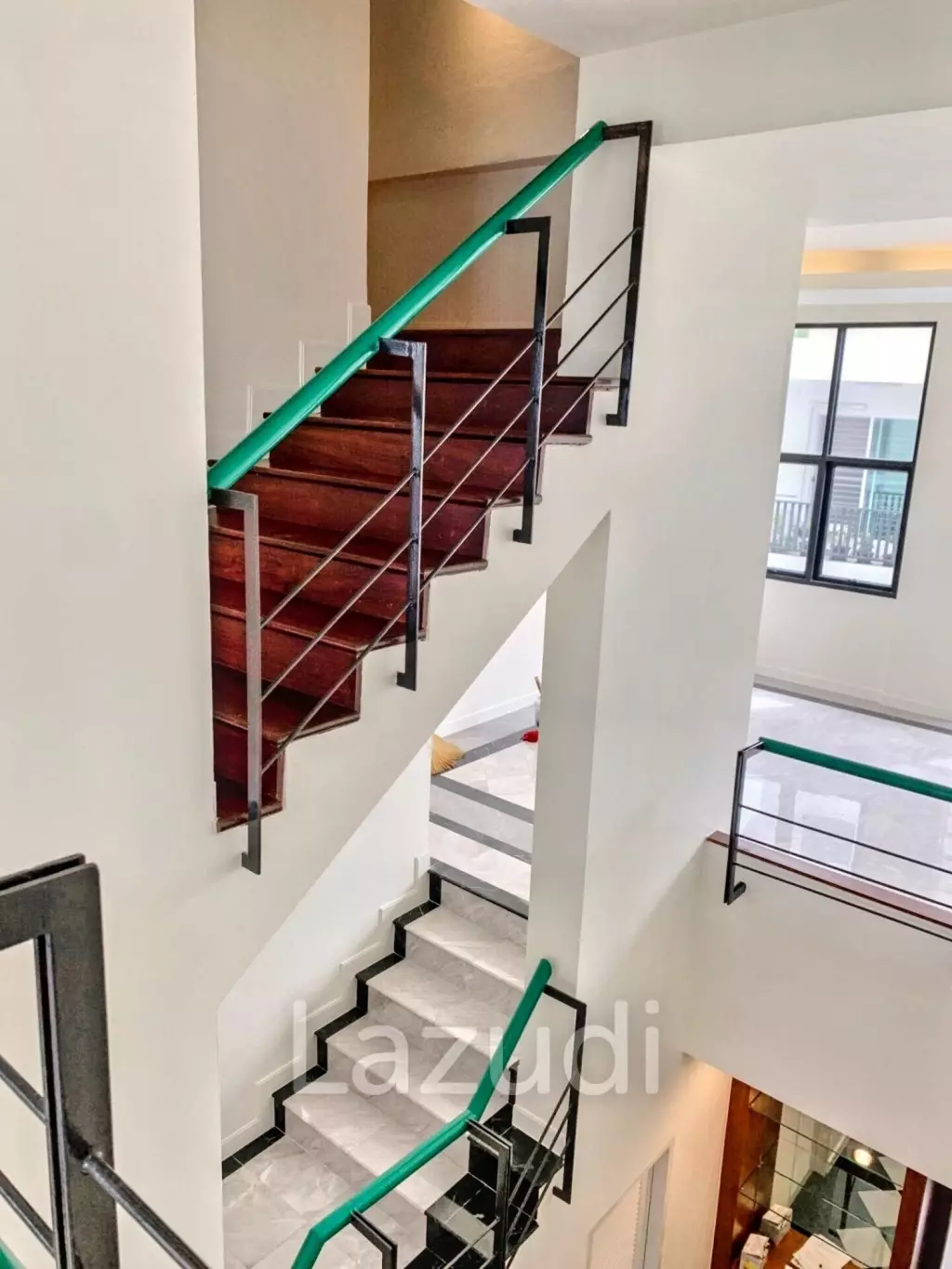 4 Bed 3 Bath Townhouse at Home Place Village