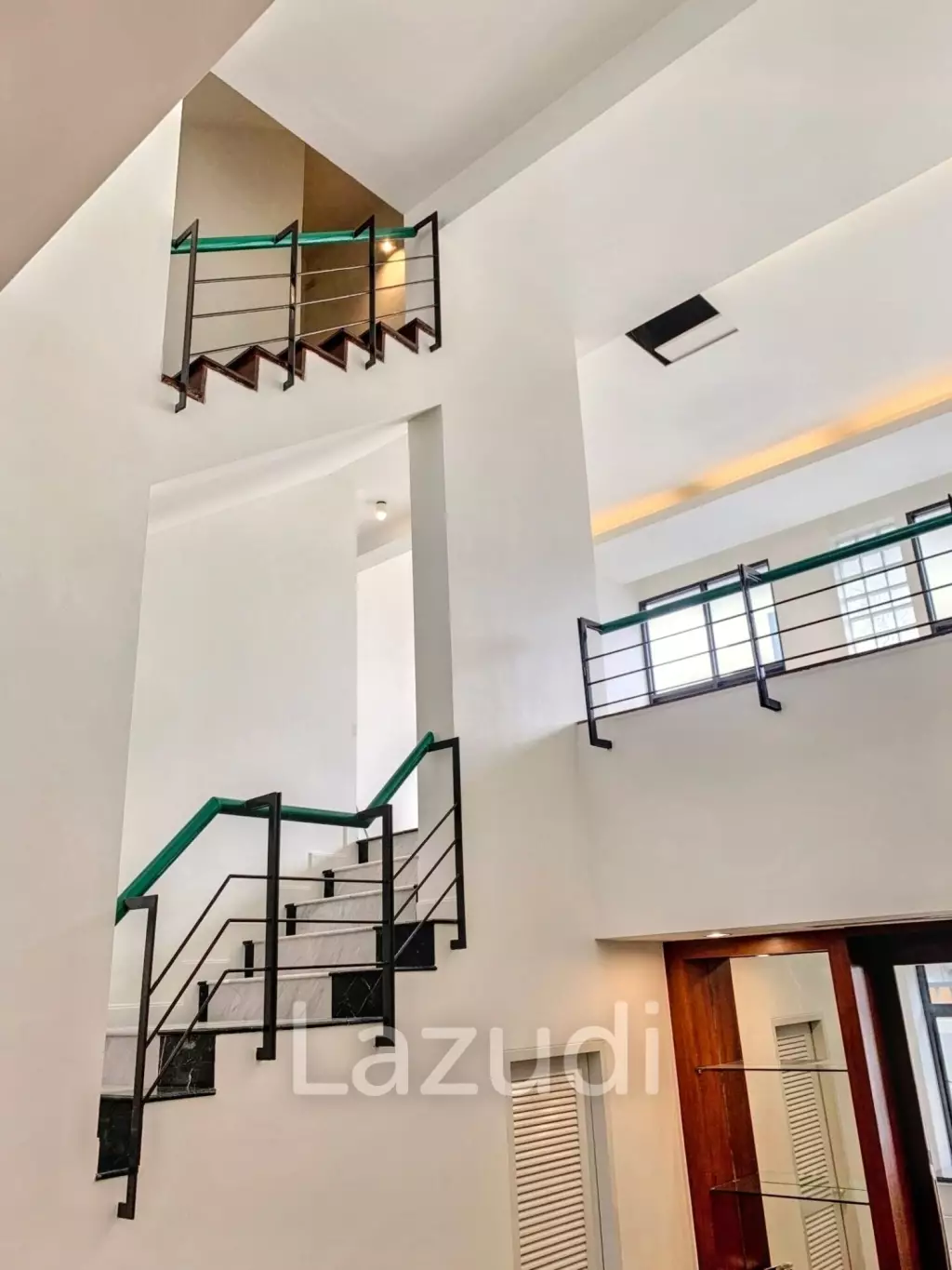 4 Bed 3 Bath Townhouse at Home Place Village