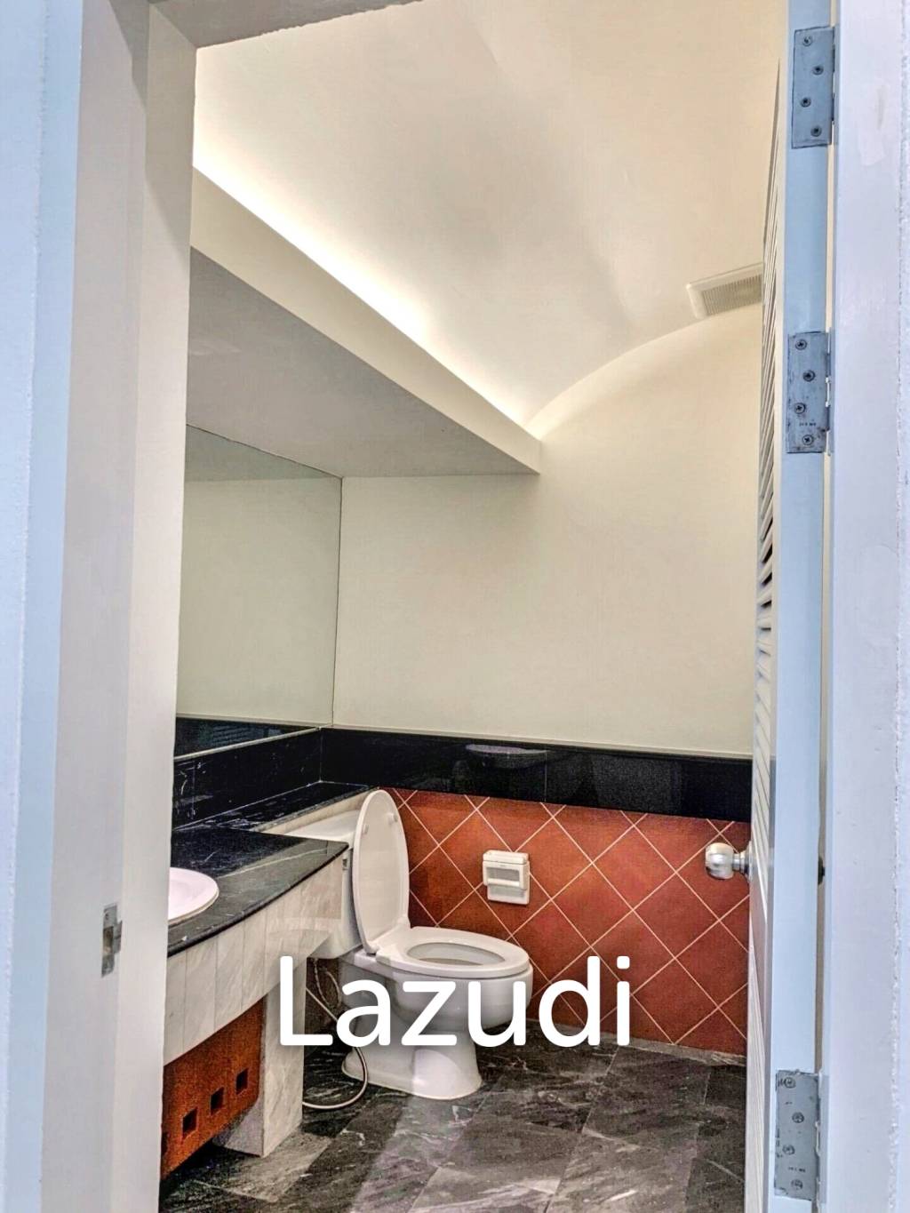 4 Bed 3 Bath Townhouse at Home Place Village