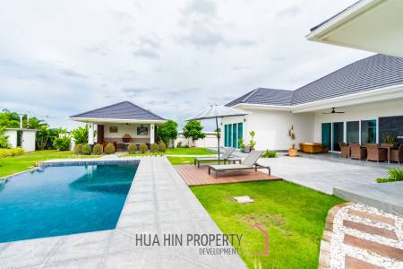 Luxury Independent 5 Bed Pool Villa in Thap Tai