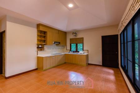BLU MARINE HUA HIN RESORT : Great Value 3 Bed Pool Villa near town
