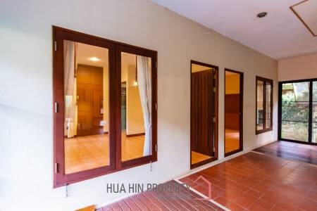 BLU MARINE HUA HIN RESORT : Great Value 3 Bed Pool Villa near town