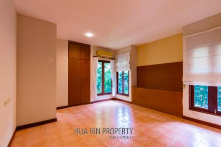 BLU MARINE HUA HIN RESORT : Great Value 3 Bed Pool Villa near town