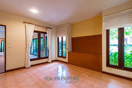 BLU MARINE HUA HIN RESORT : Great Value 3 Bed Pool Villa near town