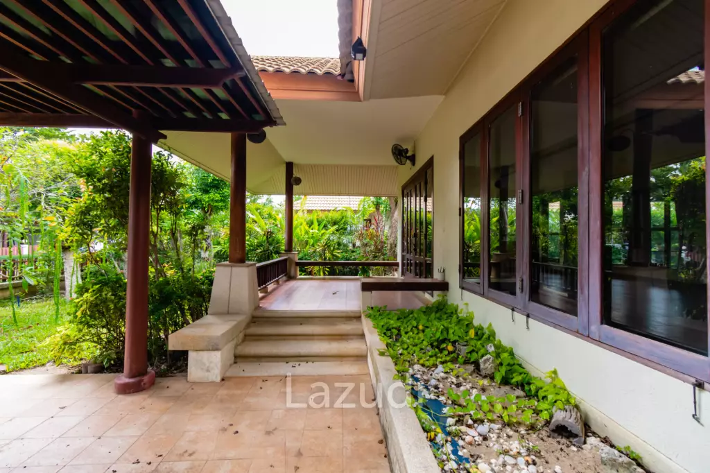 BLU MARINE HUA HIN RESORT : Great Value 3 Bed Pool Villa near town