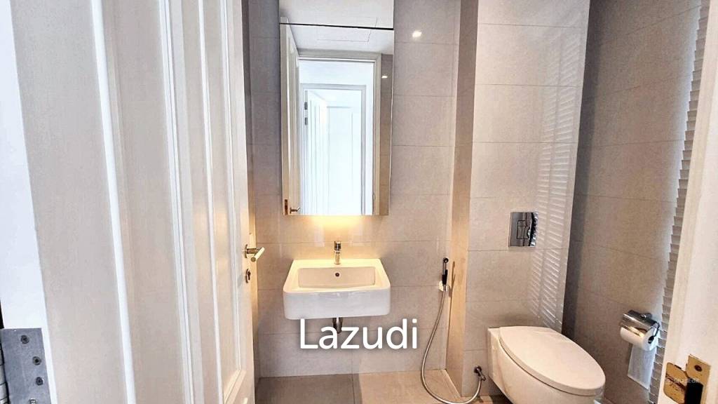 3 Bedrooms 3 Bathrooms 386 SQ.M Baan Lux Sathon