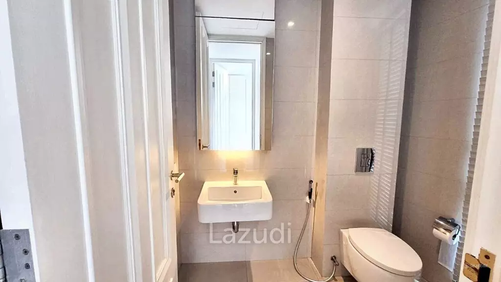 3 Bedrooms 3 Bathrooms 386 SQ.M Baan Lux Sathon