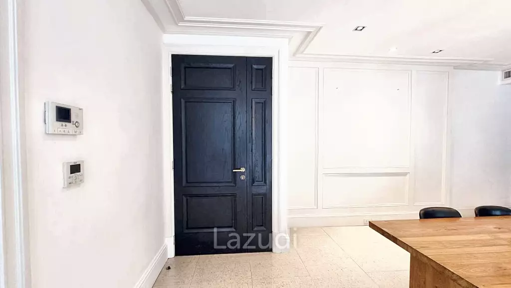 3 Bedrooms 3 Bathrooms 386 SQ.M Baan Lux Sathon