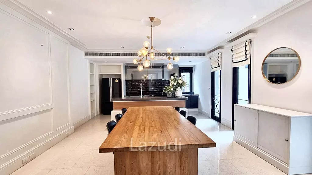 3 Bedrooms 3 Bathrooms 386 SQ.M Baan Lux Sathon