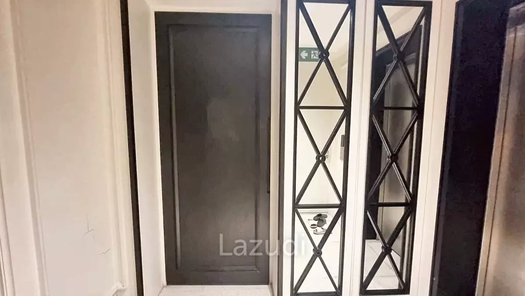 3 Bedrooms 3 Bathrooms 386 SQ.M Baan Lux Sathon