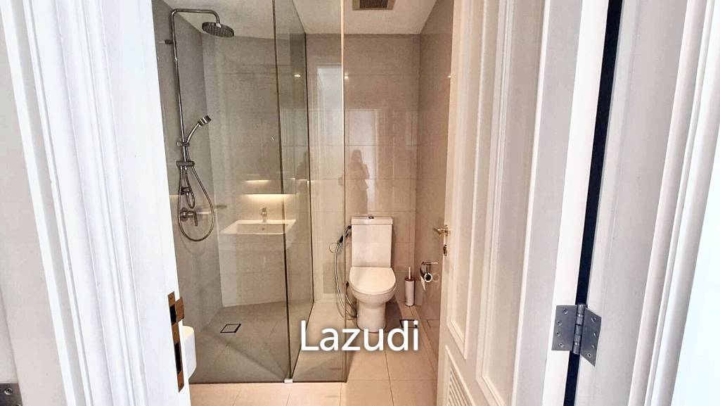 3 Bedrooms 3 Bathrooms 386 SQ.M Baan Lux Sathon