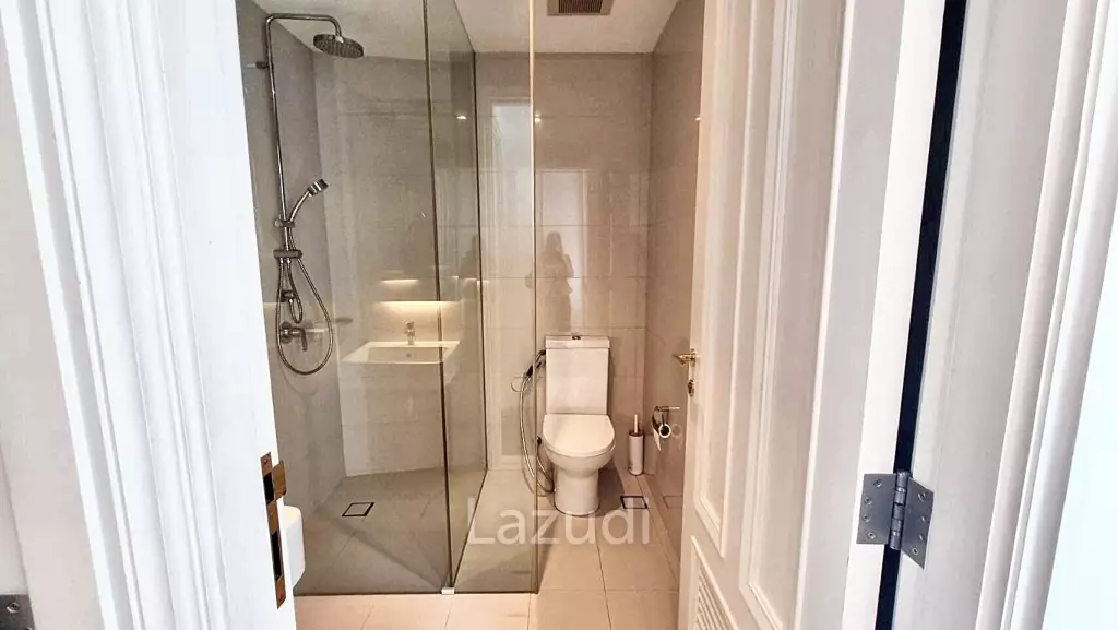 3 Bedrooms 3 Bathrooms 386 SQ.M Baan Lux Sathon