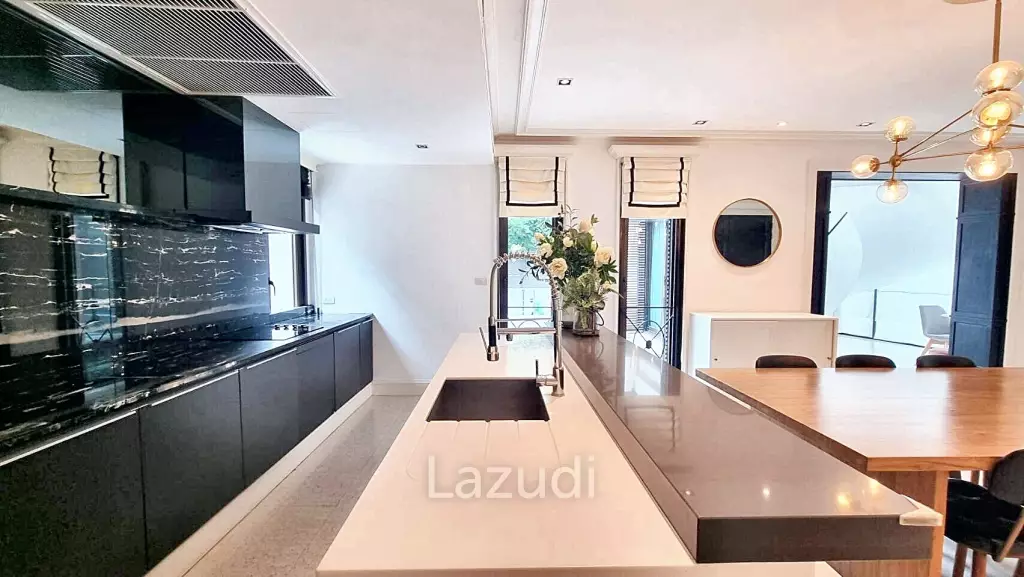 3 Bedrooms 3 Bathrooms 386 SQ.M Baan Lux Sathon