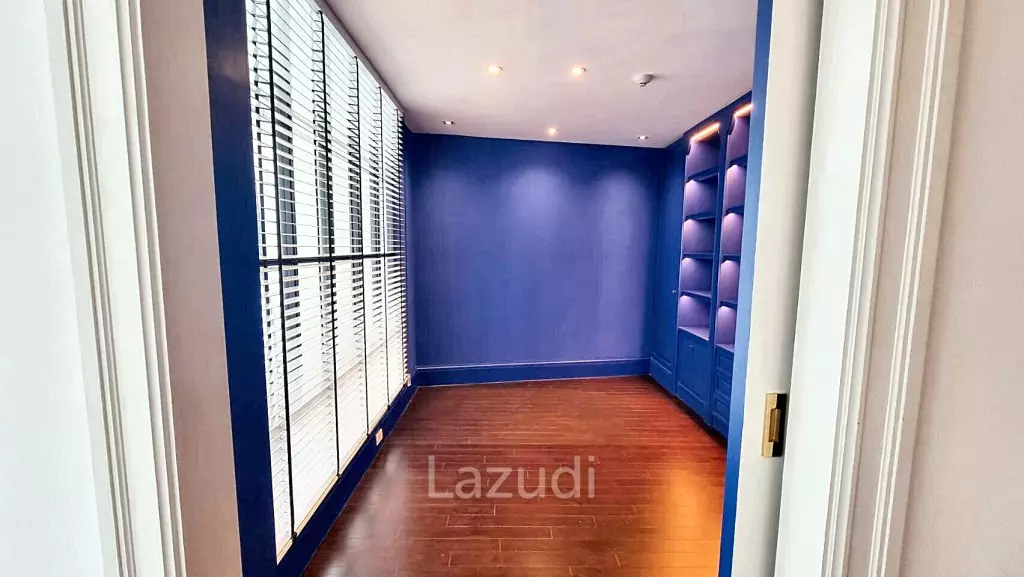 3 Bedrooms 3 Bathrooms 386 SQ.M Baan Lux Sathon