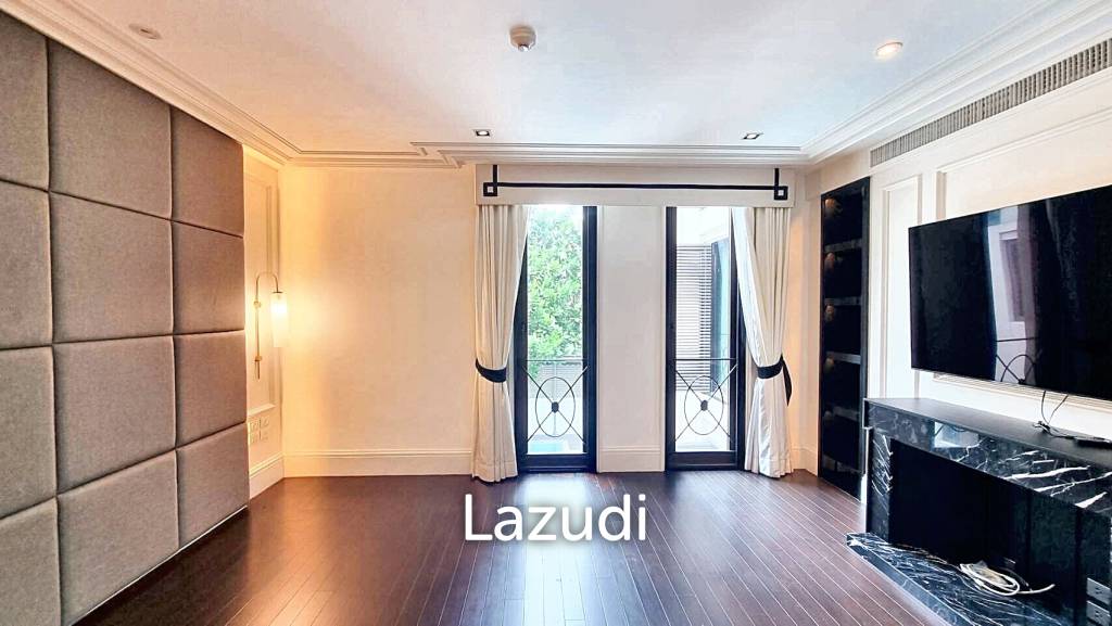 3 Bedrooms 3 Bathrooms 386 SQ.M Baan Lux Sathon