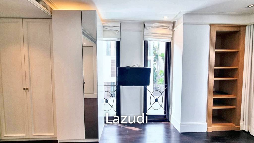 3 Bedrooms 3 Bathrooms 386 SQ.M Baan Lux Sathon