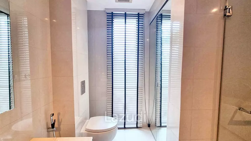 3 Bedrooms 3 Bathrooms 386 SQ.M Baan Lux Sathon