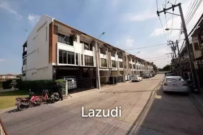 Luxury Home Office for rent in Sukhumvit 97