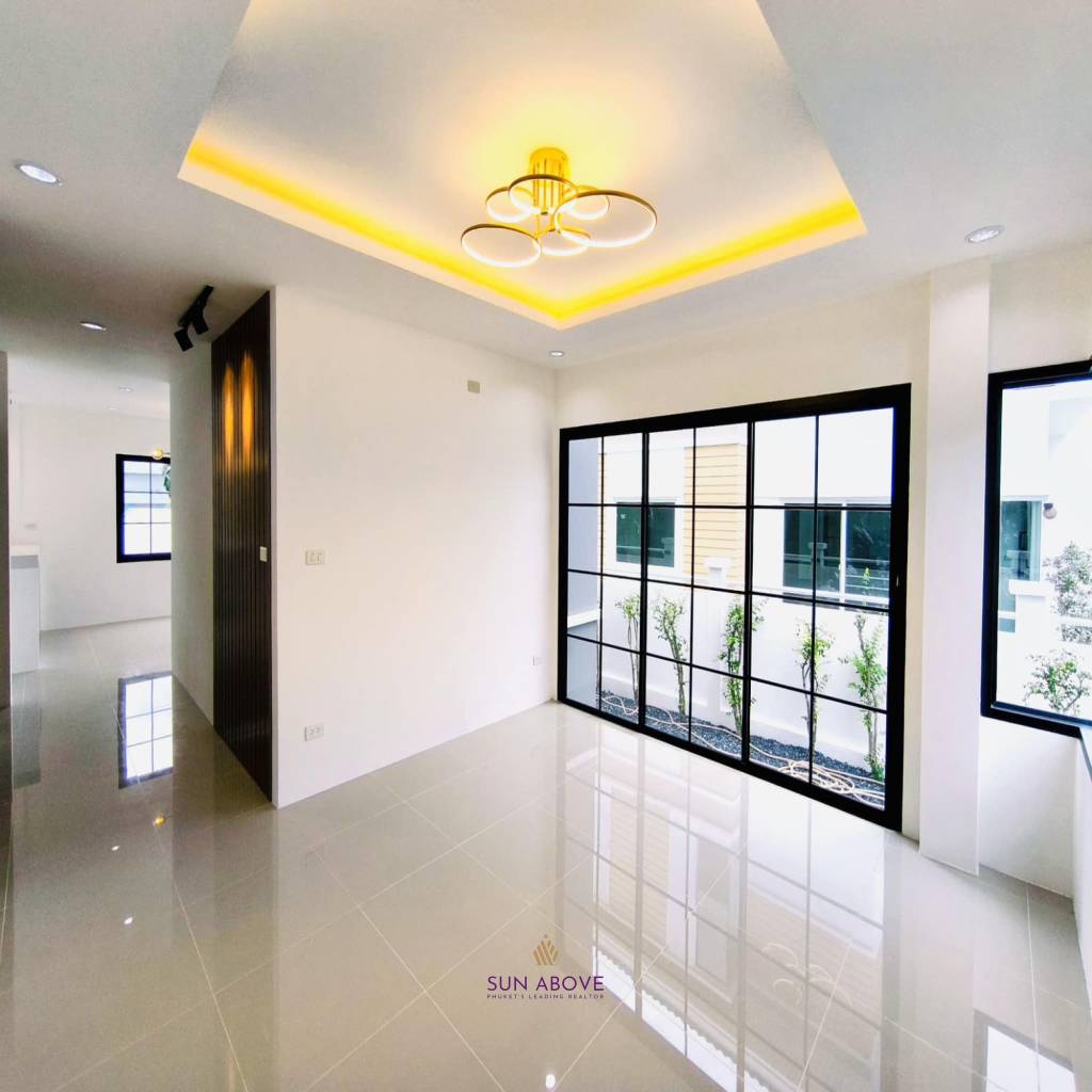 Modern 3 Bedroom Detached Home in Ratsada Phuket