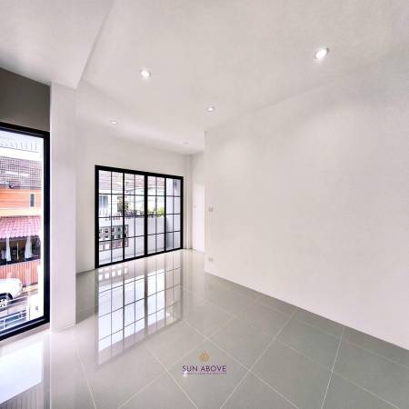 Modern 3 Bedroom Detached Home in Ratsada Phuket