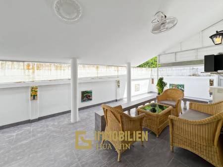 Günstige Villa mit 3 Schlafzimmern und 2 Badezimmern in Soi 6