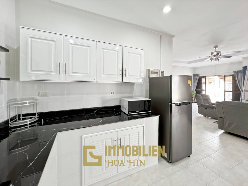 Günstige Villa mit 3 Schlafzimmern und 2 Badezimmern in Soi 6