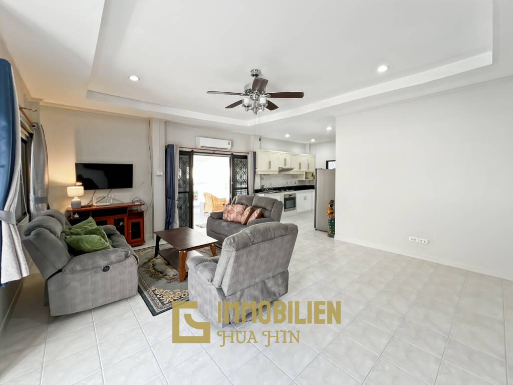 Günstige Villa mit 3 Schlafzimmern und 2 Badezimmern in Soi 6