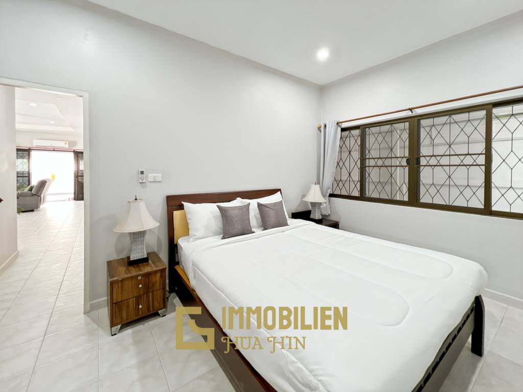 Günstige Villa mit 3 Schlafzimmern und 2 Badezimmern in Soi 6