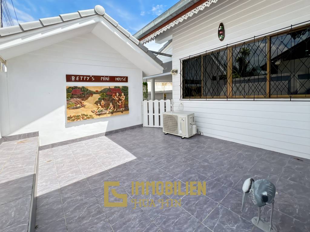 Günstige Villa mit 3 Schlafzimmern und 2 Badezimmern in Soi 6