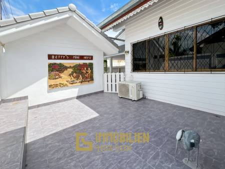 Günstige Villa mit 3 Schlafzimmern und 2 Badezimmern in Soi 6